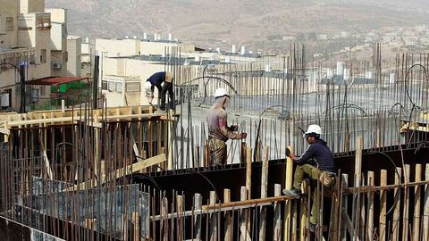 Israel faces challenges in hiring Uzbek workers for construction industry&nbsp;