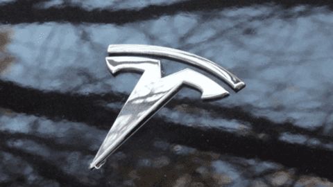 Tesla plans to release an electric car for mass market in 2025