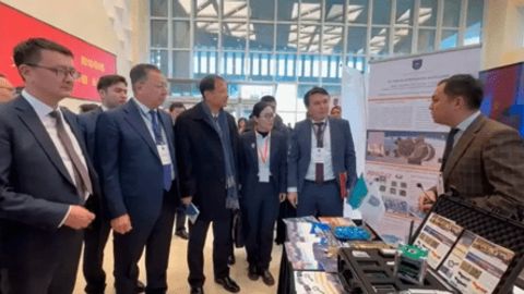 Kazakhstan's university showcases innovations in cross-border exhibition in China