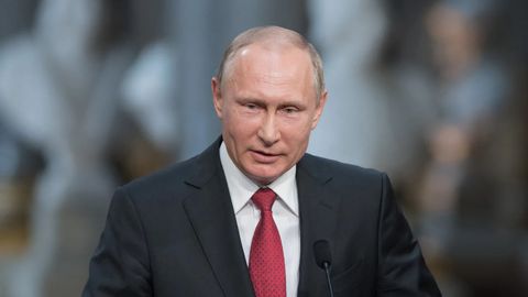 Путин Россия президентлигига номзод сифатида рўйхатга олинди