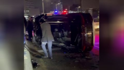 Тошкентда Chery билан тўқнашган BYD ағдарилиб кетди