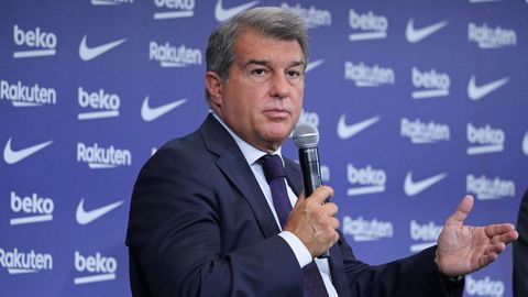 Хоан Лапорта Европа Суперлигасига қўшилувчи клубларни санаб ўтганди. Қатор клублар эса лойиҳага қўшилмаслигини маълум қилди