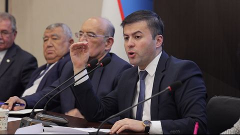&ldquo;Shifokorlarning dorixona va farmchilar bilan kelishib, dori yozish amaliyotiga qanday chek qo&lsquo;yish mumkin?&rdquo; &mdash; jurnalist