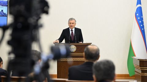 Президент РУз призвал усилить контроль в сфере приёма антибиотиков&nbsp;