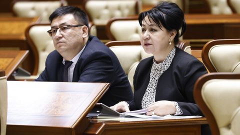 В Сенате одобрили Закон о ратификации Конвенции МОТ об охране заработной платы