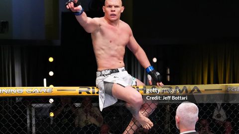 O&lsquo;zbekistonlik Bogdan Guskov UFC&rsquo;dagi ikkinchi jangida AQSH vakilini nokautga uchratdi