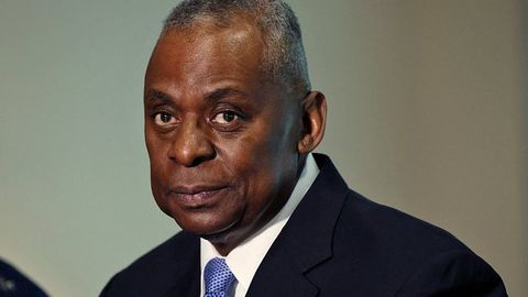 Пентагон раҳбари яна касалхонага ётқизилди