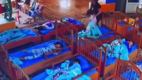 Toshkent viloyatidagi xususiy bog&lsquo;chada bolani urib, hojatxonaga qamab qo&lsquo;ygan tarbiyachi ishdan olindi