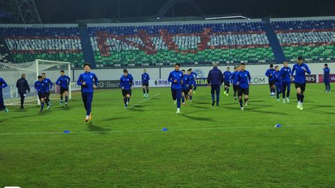 &ldquo;Navbahor&rdquo; va &ldquo;Al-Ittihod&rdquo; o&lsquo;zaro uchrashuv oldidan rasmiy mashg&lsquo;ulotlardan ishtirok etdi (foto)&nbsp;