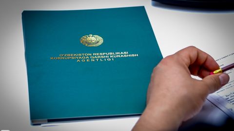 Antikorrupsiya agentligi 2023-yilda kimlardan va qanday sovg&lsquo;alar qabul qilgani ochiqlandi