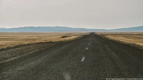 Қозоғистон йўллари қор билан бирга &ldquo;эримоқда&rdquo;: вазир аҳолидан узр сўради