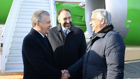 Shavkat Mirziyoyev Qozon shahriga bordi