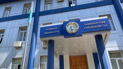 &ldquo;Dok-1 Maks&rdquo; fojiasi: qachon boshlangandi va nimalar bo&lsquo;ldi? &ldquo;Daryo&rdquo; sud hukmi oldidan O&lsquo;zbekistonda ro&lsquo;y bergan sirop voqeasini yodga oladi