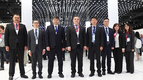 Ўзбекистоннинг АКТ соҳаси вакиллари Барселонадаги MWC 2024 тадбирида Huawei нинг илғор ечимлари билан танишдилар