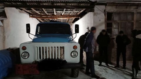 Andijonda 4 tonnadan ziyod Ai-92 benzini noqonuniy muomalaga kiritilishining oldi olindi