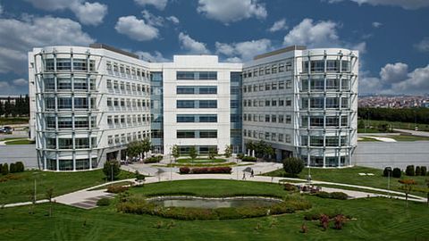 &ldquo;Уч ҳафта умрим қолган эди&rdquo;: қозоғистонлик бемор саратон касаллигига қандай қарши курашганини сўзлаб берди