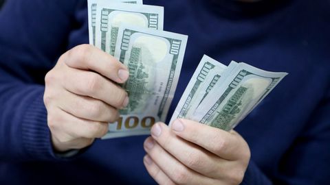 Aholining valyuta kursi o&lsquo;zgarishi va yoqilg&lsquo;i-energetika narxlari oshishidan xavotiri yuqori &mdash;&nbsp;Markaziy bank