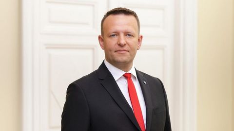 Rossiya IIV Estoniya ichki ishlar vazirini qidiruvga berdi