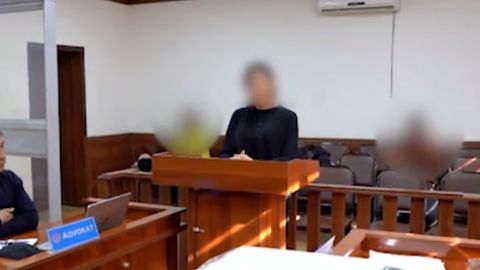 Навоийда тўрт ойлик чақалоғини 10 млн сўмга сотишга уринган аёл қамалди