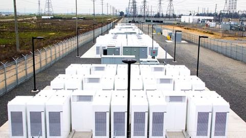 Туркменистан планирует освоить технологию накопления электроэнергии