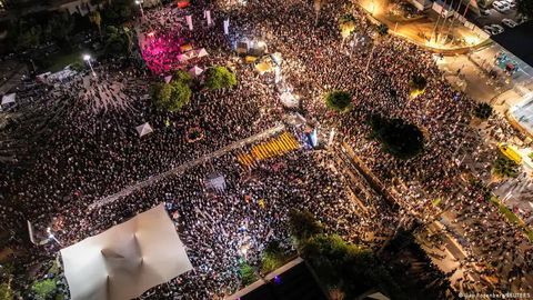 Isroilda minglab odamlar garovga olinganlarni ozod qilishni talab qildi