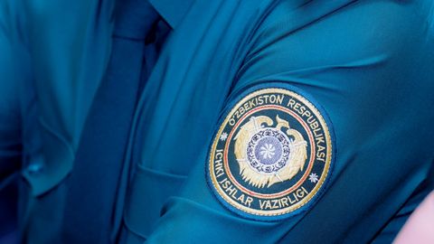 Бухорода икки нафар ИИБ ходими гиёҳванд моддалар савдосига аралашгани аниқланиб, қўлга олинди