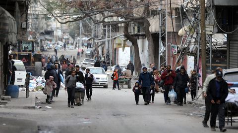 &nbsp;Isroil harbiylari 30 ming kishi boshpana saqlayotgan Al-Shifo kasalxonasini to&lsquo;liq o&lsquo;rab oldi &mdash; CNN