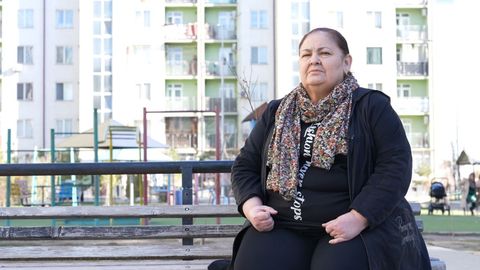 &ldquo;Mashina derazasidan uchib chiqib ketganman&rdquo; &mdash; Yo&lsquo;l-transport hodisasi tufayli II guruh nogironiga aylangan shifokor ayolga uy berildi