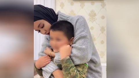 Jizzaxda duduqlangan bolani qo&lsquo;rqitish usulida davolashga uringan ayolga nisbatan jinoyat ishi qo&lsquo;zg&lsquo;atildi
