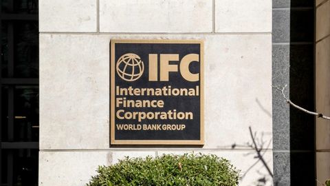 Ўзбекистонда балоғат ёшидаги аҳолининг 90 фоиздан ортиғи расмий кредит олиш имкониятига эга эмас &mdash; ХМК