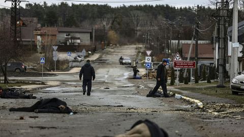 Rossiyaning Ukrainadagi urushini tanqid qilgan rus kinorejissyori 3 yillik qamoq jazosiga hukm qilindi