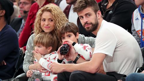 &ldquo;Bu muhabbat va nafrat kurashiga o&lsquo;xshardi&rdquo;. Xonanda Shakira Pike bilan ajrashganidan keyingi hayoti haqida