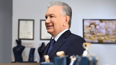 &ldquo;100 tons of gold are mined annually, but only 6% is processed in Uzbekistan&rdquo; - President Shavkat Mirziyoyev