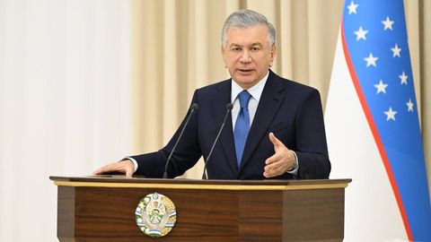 President Mirziyoev chairs meeting on Namangan region's economic and social development