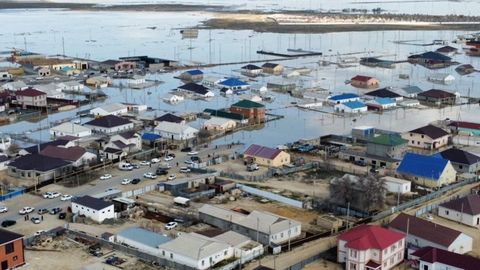 Residents evacuated as flooding hits Atyrau Region in Western Kazakhstan