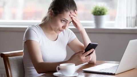 Gadjetlar ijodiy fikrlash va diqqatni jamlashga salbiy ta&rsquo;sir qiladimi? Professor javob beradi