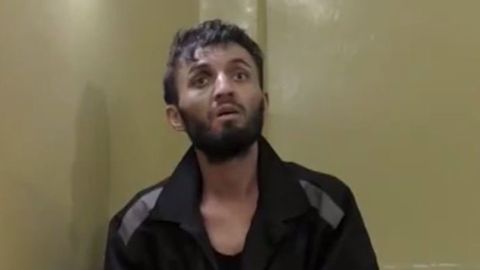 Crocus&rsquo;dagi teraktda ayblanayotgan Tojikiston fuqarolarini so&lsquo;roq qilish jarayoni namoyish etildi (video)