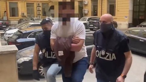 Италияда ИШИДга алоқадор тожикистонлик эркак ҳибсга олинди (видео)