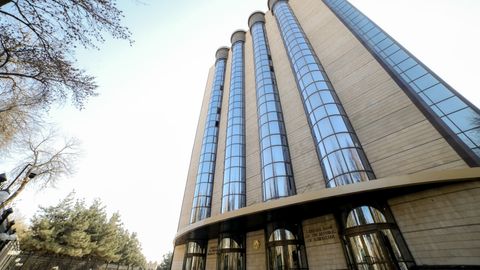 В ЦБ рассказали, какие банки будут работать в праздничные дни