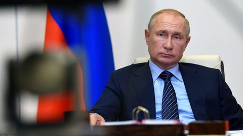 Путин Украина билан Истанбулда эришилган келишувга қайтишга рози бўлди