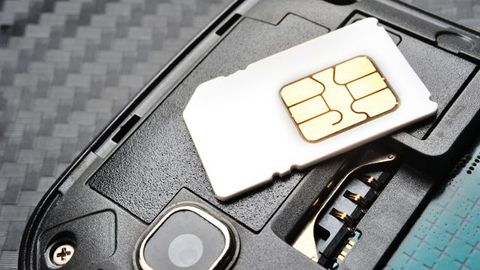 В Казахстане мошенники придумали новую схему с SIM-картами
