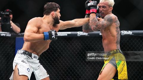 UFC 300. Arman Sarukyan Charlz Oliveyrani mag&lsquo;lub etdi&nbsp;
