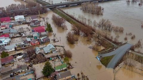 Qozog&lsquo;istonda suv toshqinlari oqibatida 4,8 mingdan ortiq turar joy binolari suv ostida qoldi &nbsp;