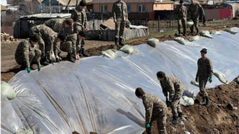 Kazakhstan launches relief effort: 1,400 tons of aid deployed in response to floods