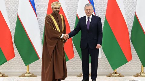 Шавкат Мирзиёев Уммон Султонлиги ташқи ишлар вазири билан учрашув ўтказди. Нималар муҳокама қилинди?