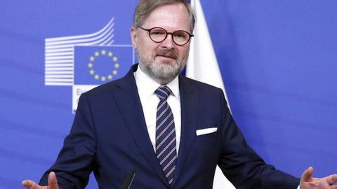 Chexiya Ukraina uchun 180 mingta snaryad sotib oldi