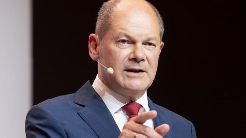 Germaniya kansleri Ukrainadagi urush uzoq davom etishiga ishora qildi