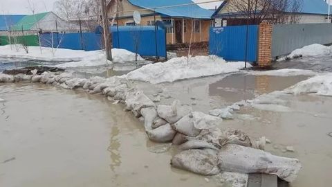 Qozog&lsquo;istonda suv toshqinlari tufayli davlat mablag&lsquo;larini tejashning qat&rsquo;iy rejimi joriy etildi