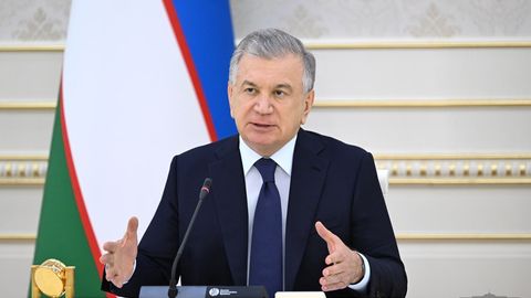 Мирзиёев назвал единственно верный путь для текстильной отрасли страны