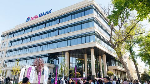 Qulaylik mijoz uchunmi yoki xodim uchun?&nbsp;InfinBANK yangi ofisida bu savolga javob berdi